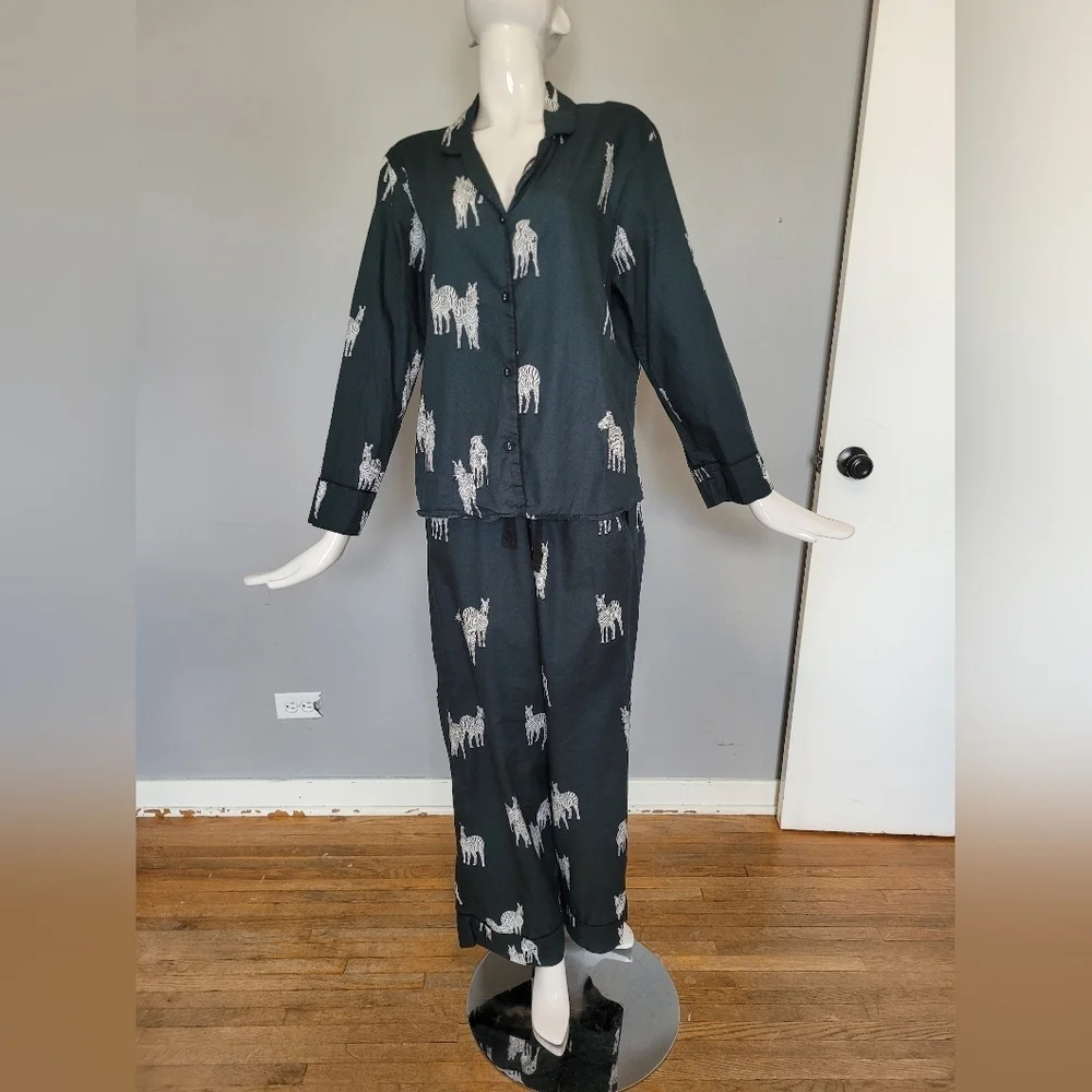 Cyberjammies Blake Zebra Print Pyjama Set, VGUC, Size 12/L - Picture 2 of 12